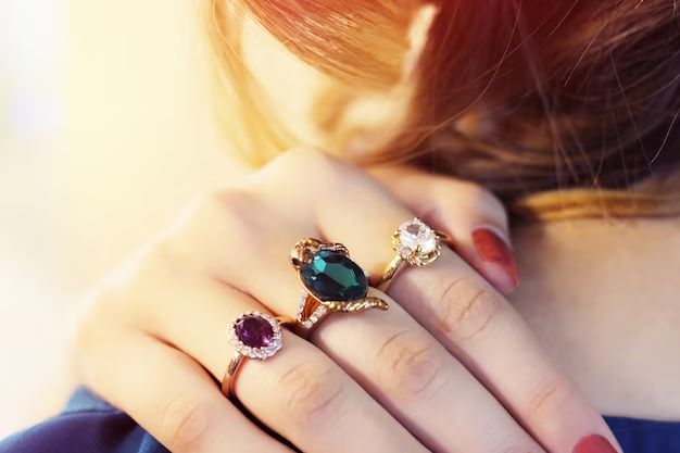 Which finger should you wear crystal ring?
